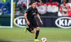 九游娱乐馆-曼联中场马蒂奇回归AC米兰，冲击联赛前四的简单介绍