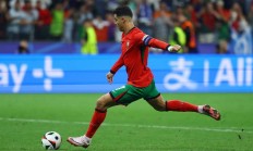 葡萄牙球员因家庭原因退出比赛