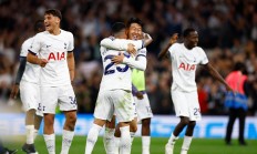 九游娱乐中国官网-巴塞罗那对阵热刺，实力碾压热刺胜算大的简单介绍