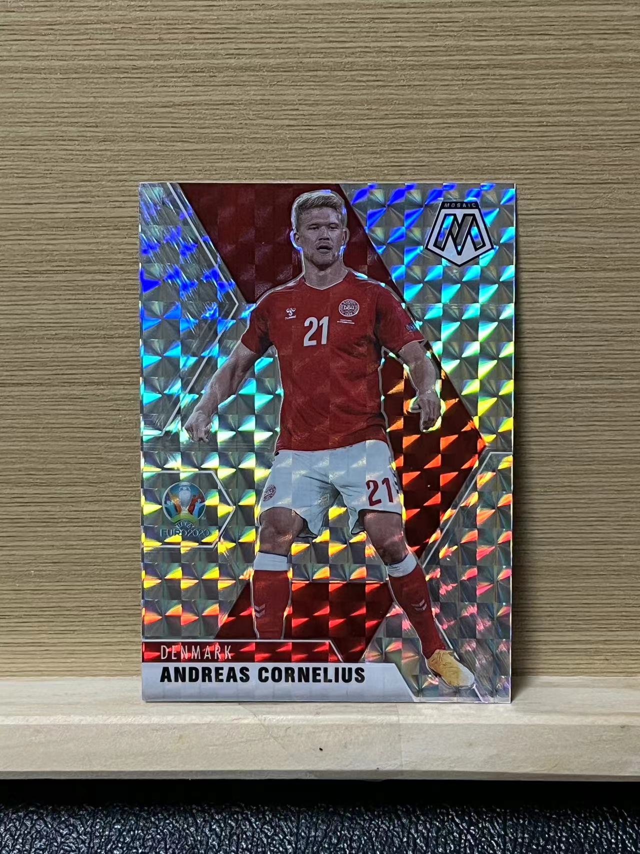 丹麦队惊险获得欧洲杯正赛入场券，实力强劲