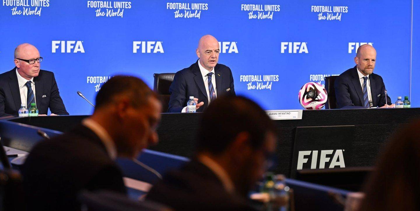 关于国际杯赛事激情升温，瞬间定胜负的信息