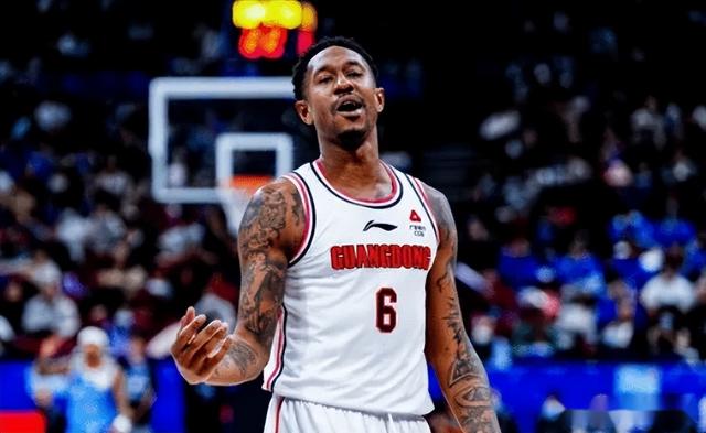 俄罗斯连续胜出，表现稳健领跑小组积分榜的简单介绍