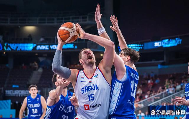 关于夺冠热门球队频频受挫，被黑马逆袭！的信息