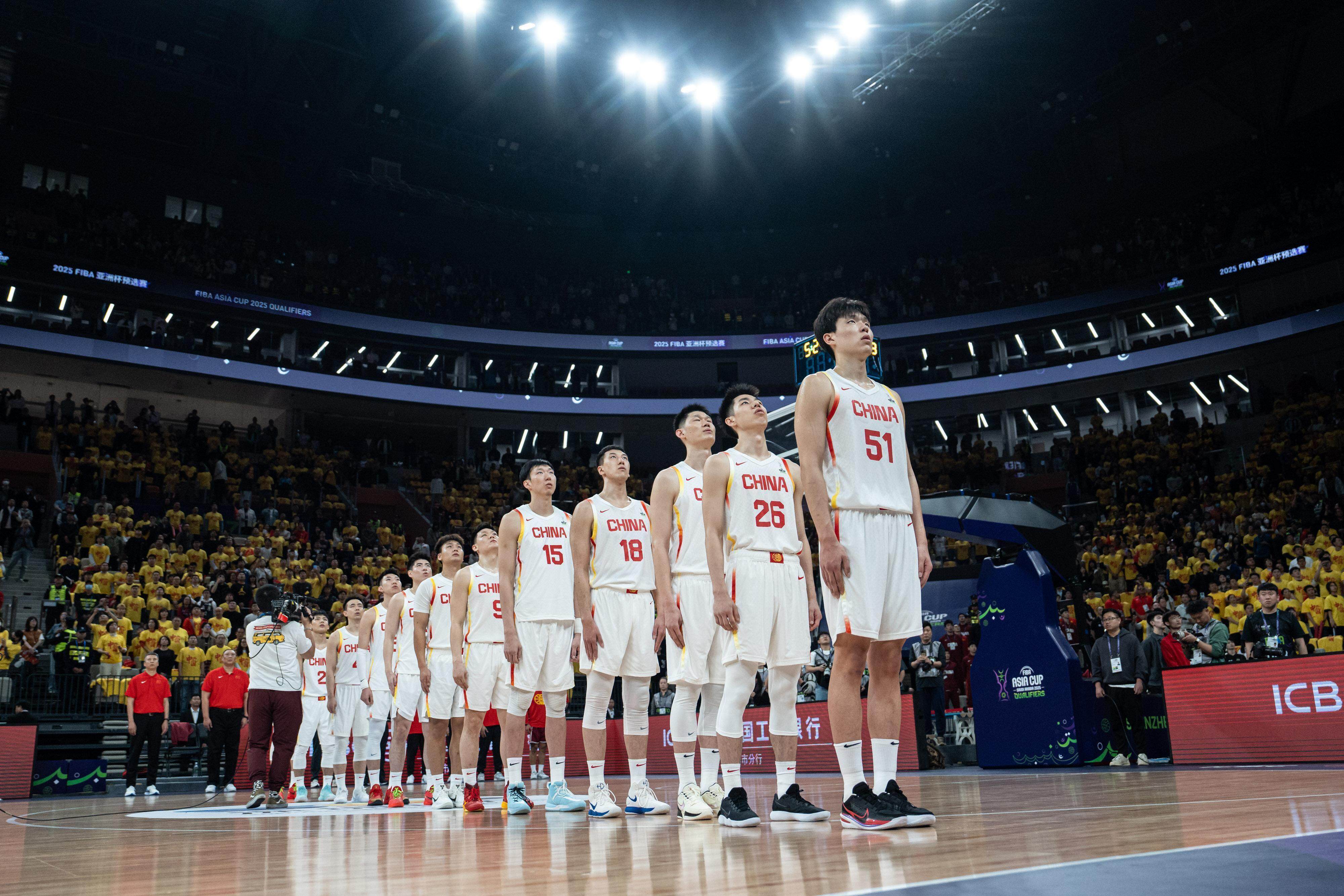 中国男篮击败韩国队晋级突破，获得亚洲杯决赛资格